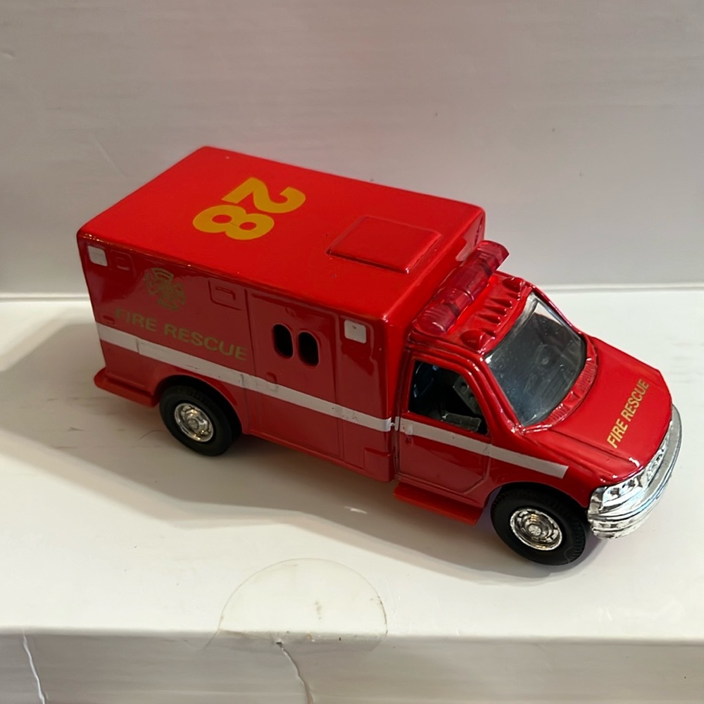 Red Diecast Fire Rescue #28 Car Truck Collectible